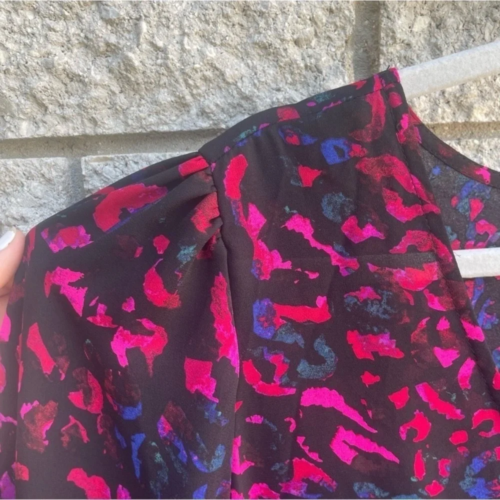 Torrid Peplum Georgette Tie Front Leopard Print  Blouse Plus Size 2X Black Pink - Picture 11 of 14